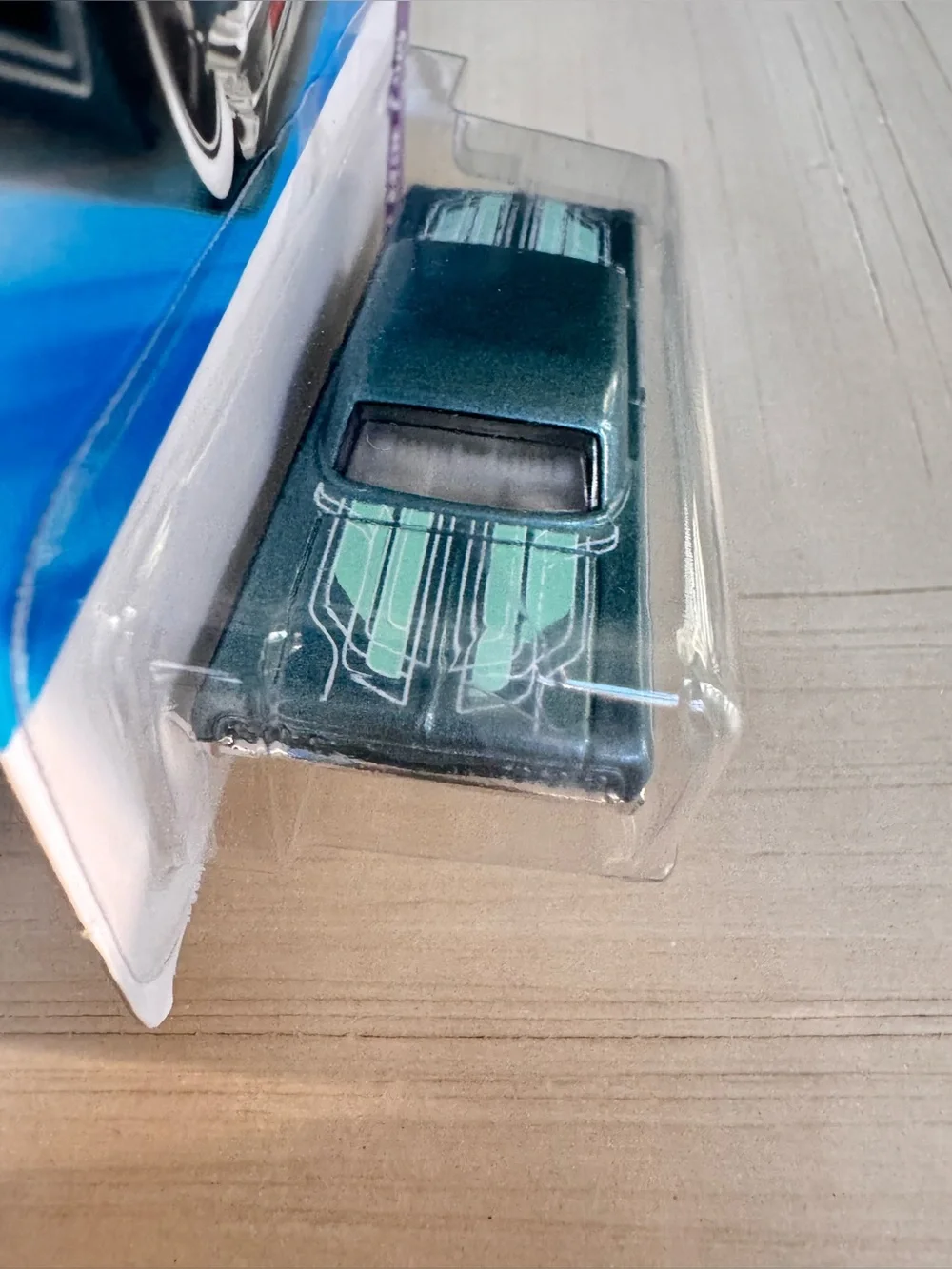 Hot Wheels Layin’ Low 1964 Chevrolet Impala #95/250 4/5 Mainline  – New 2026